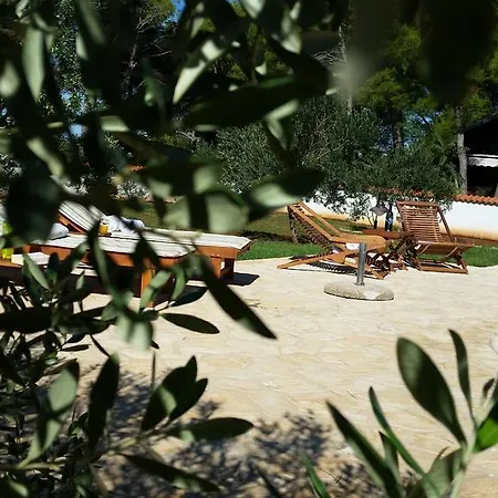 Villa Piscina Gornje Selo