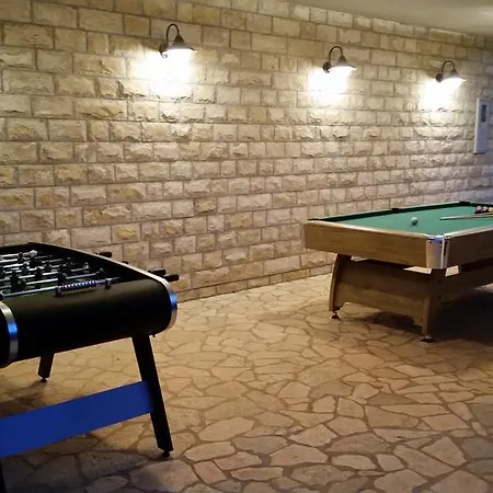 Villa Piscina *